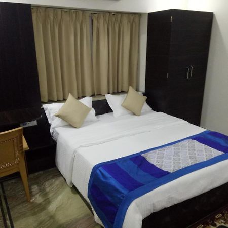 Singh Villa Kolkata Luaran gambar