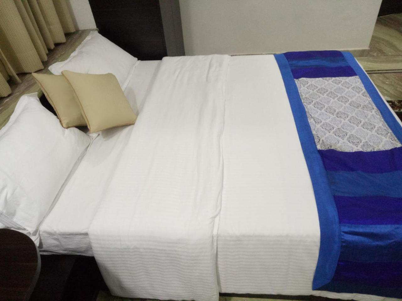 Singh Villa Kolkata Luaran gambar