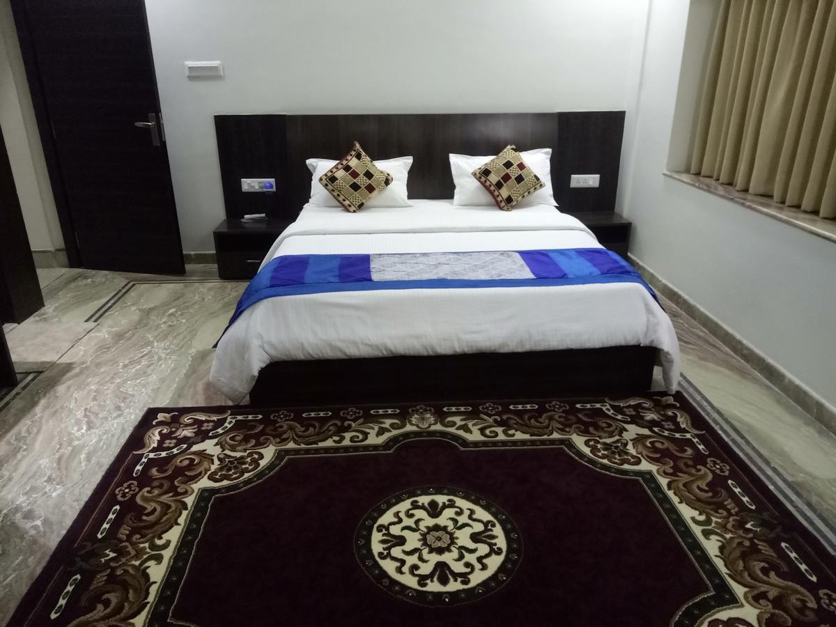Singh Villa Kolkata Luaran gambar